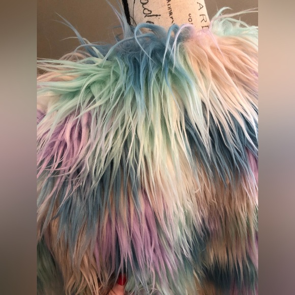 Pastel color-block shaggy faux fur coat XL - Picture 3 of 9